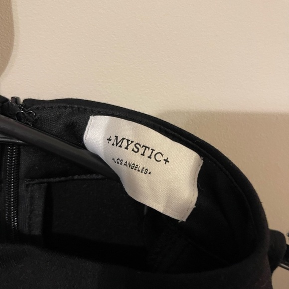 Mystic Los Angeles designer ‎ contemporary dress with asymmetric hem - Picture 3 of 9